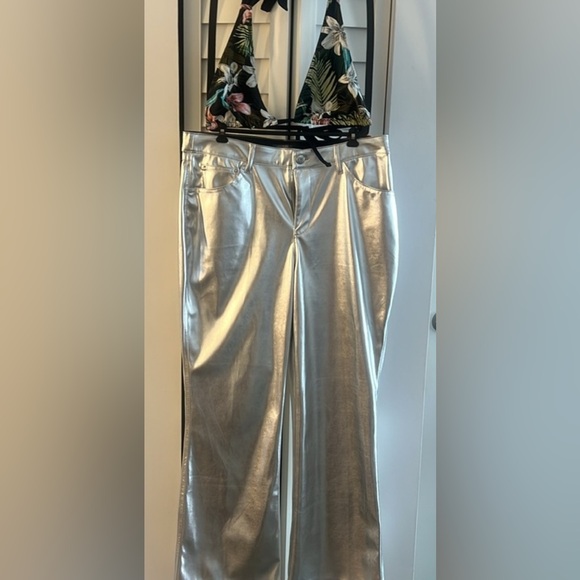 NWT Wild Fable Silver Metallic flare Jeans - Picture 8 of 14